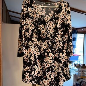 JTB women’s V-neck tunic top with gold sparkles size 2X